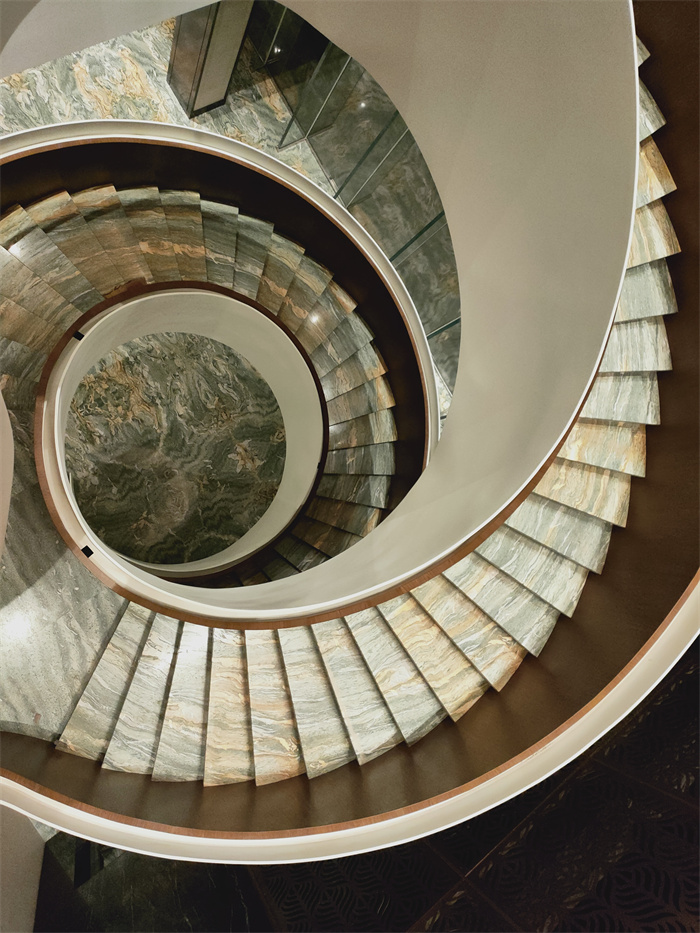 2020青龙寺金泰地产楼梯